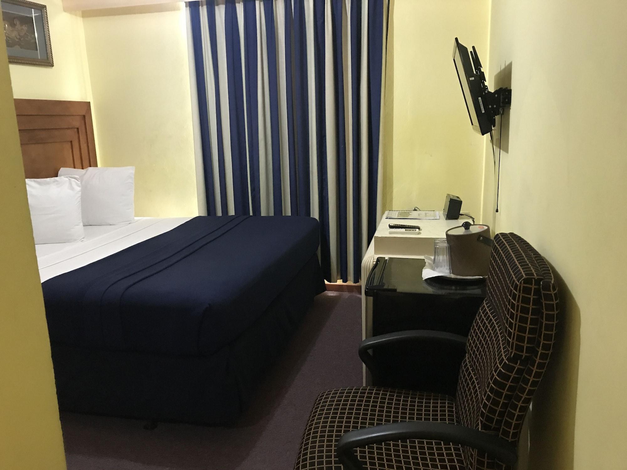 Piarco Airport Suites Hotel מראה חיצוני תמונה