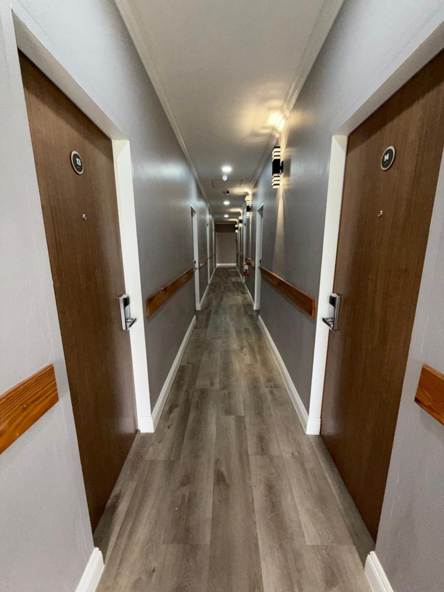 Piarco Airport Suites Hotel מראה חיצוני תמונה