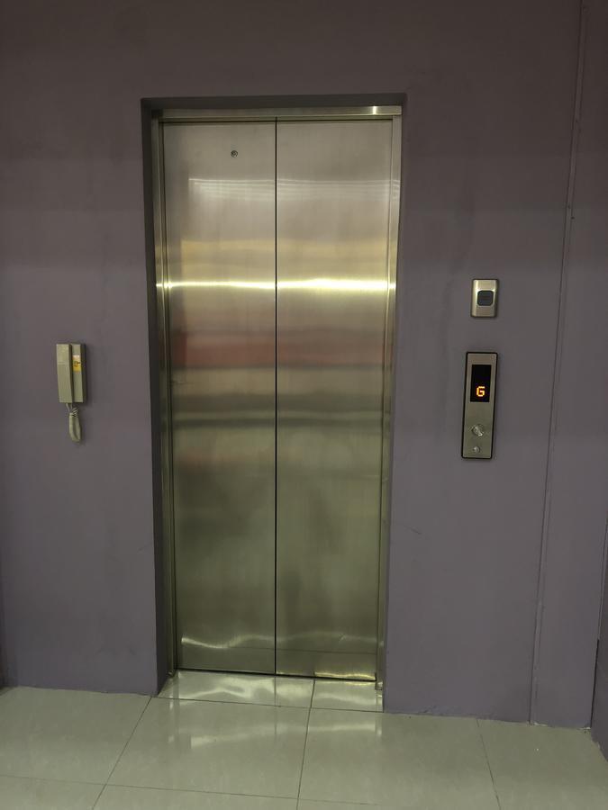 Piarco Airport Suites Hotel מראה חיצוני תמונה